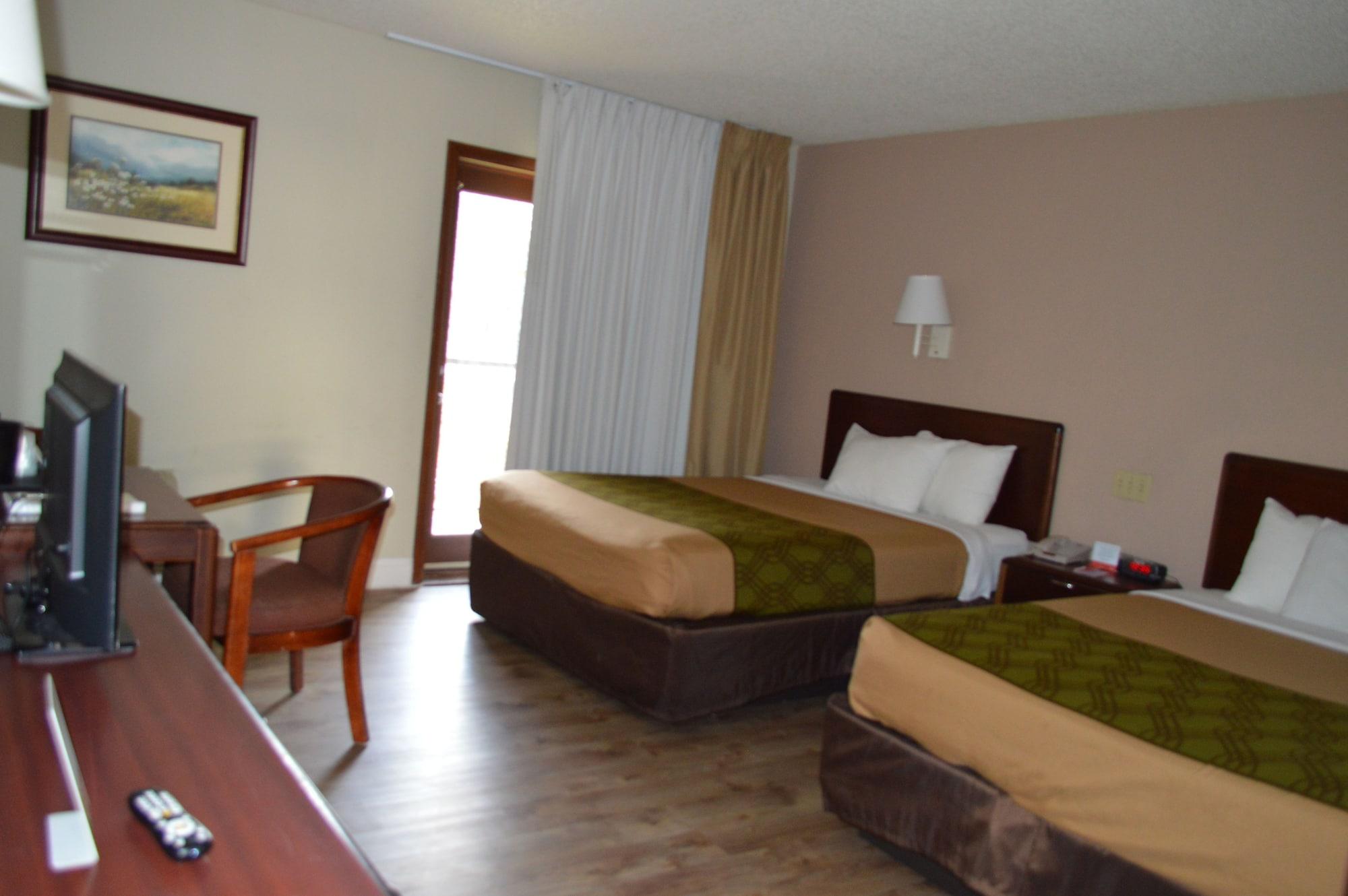 Econo Lodge Inn & Suites On The River Gatlinburg Bagian luar foto