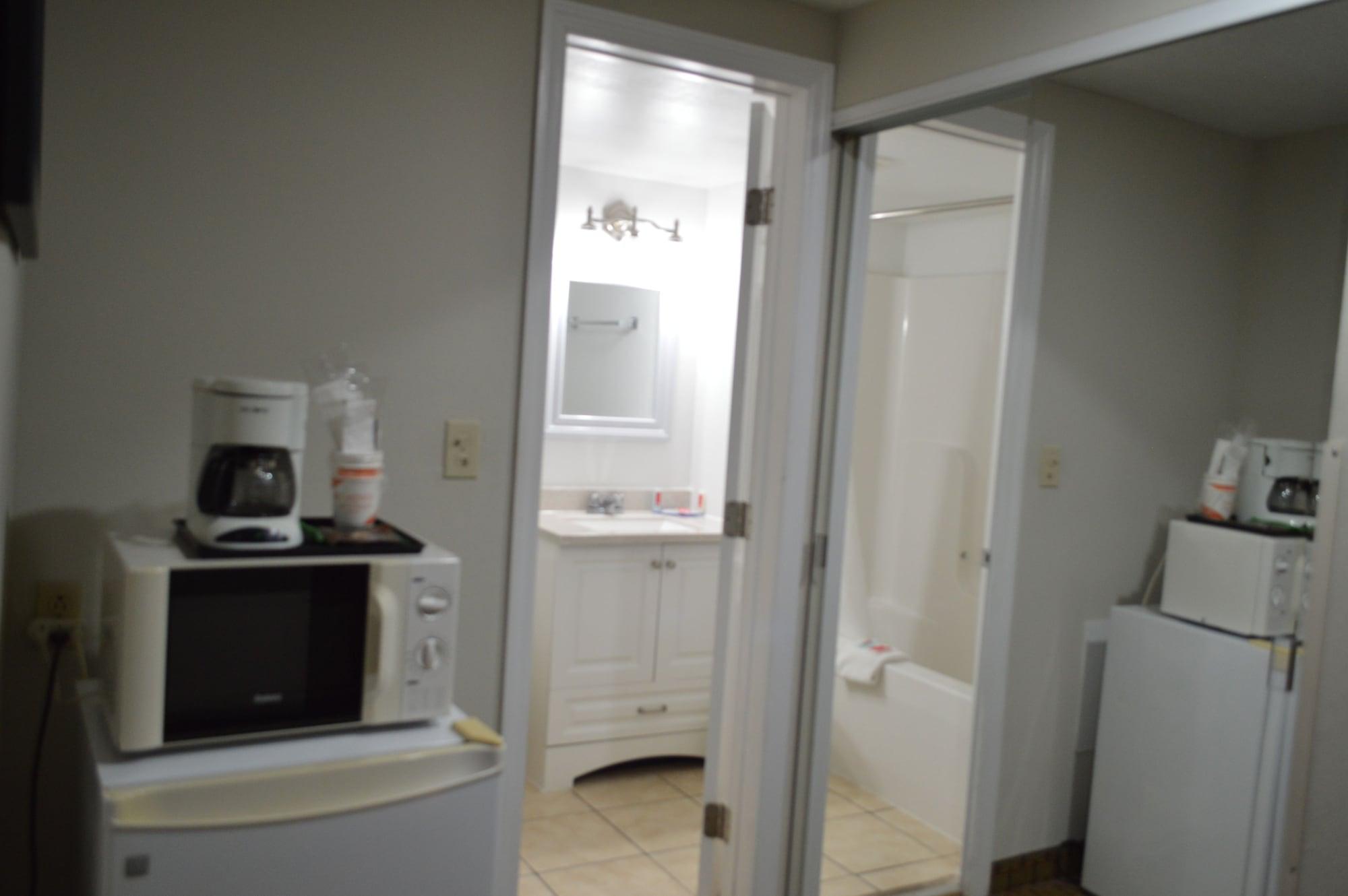 Econo Lodge Inn & Suites On The River Gatlinburg Bagian luar foto